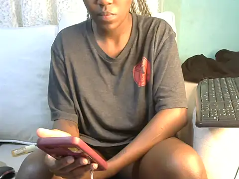 Caryyyl's cam snapshot