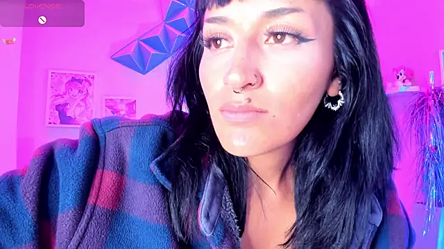 Valkiria_ponce's cam snapshot