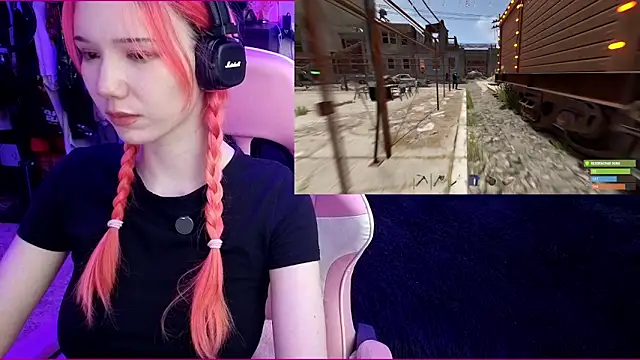 Maya_Viola's cam snapshot