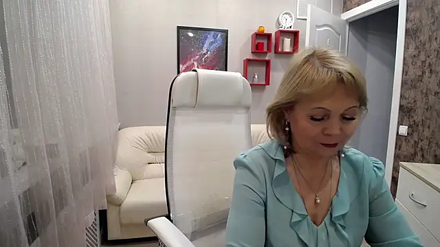 Milla_Cutie18's cam snapshot