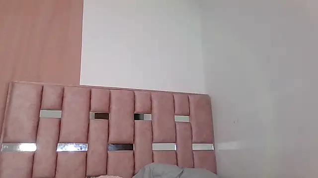 abby_moss_2's cam snapshot