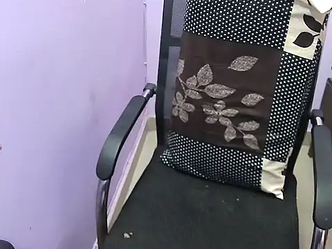 hot_anuradha's cam snapshot