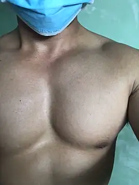 Huynh-duc-huy live sex cam