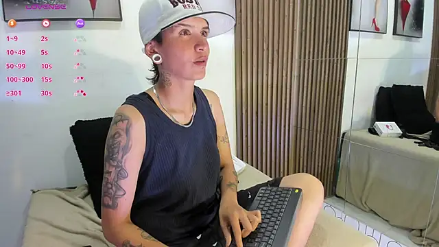 naughty_girlwd's cam snapshot