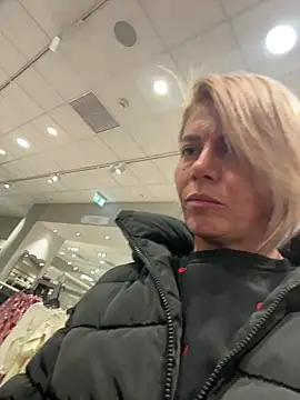 tanyagrey's cam snapshot