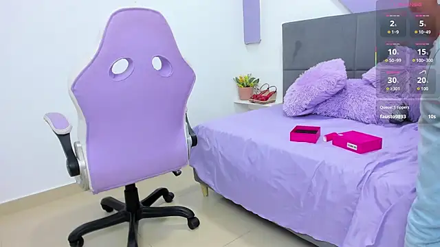 aniie_princess_18's cam snapshot