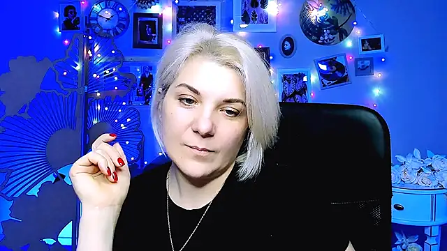 EvaEvals's cam snapshot