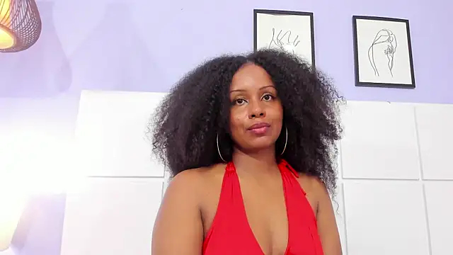 ElizabethBell_'s cam snapshot