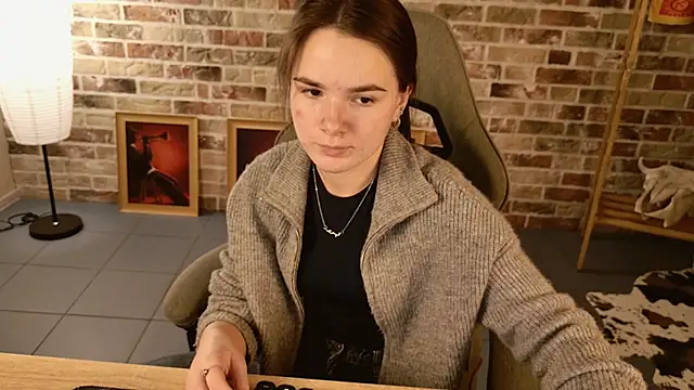 May_Bloom's cam snapshot