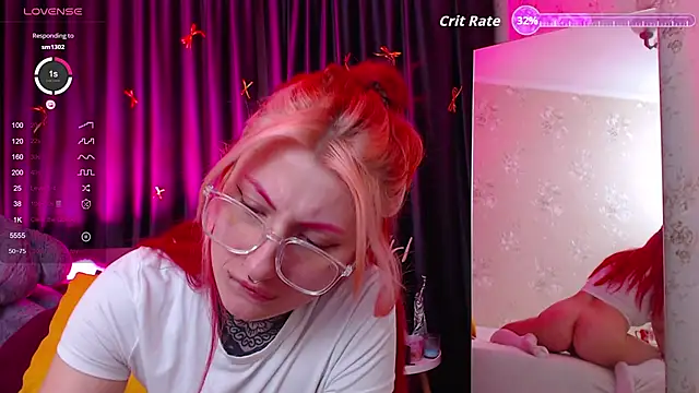 Nina_Blum_'s cam snapshot