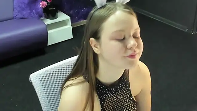 T1ffanyNelson's cam snapshot