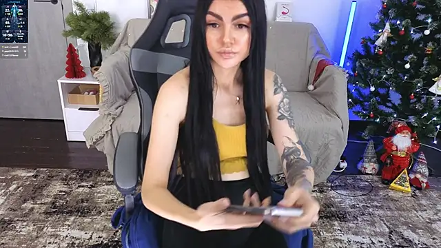 Tiffany_lab's cam snapshot