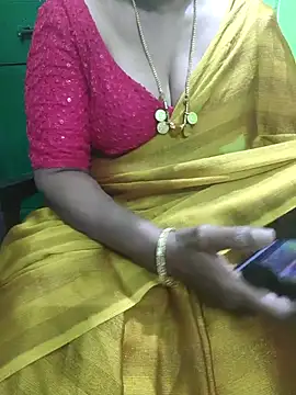 niiveditha's cam snapshot