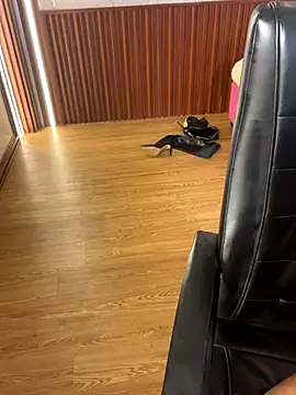 PinkyMoon's cam snapshot