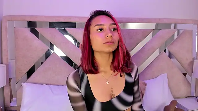 ximena_vasquez8's cam snapshot