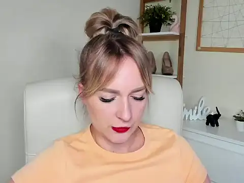 Karenblond's cam snapshot