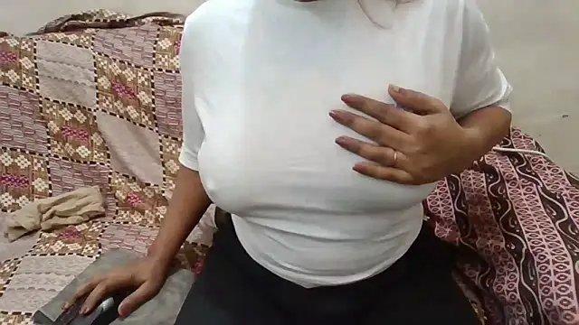 sweetyarora's cam snapshot