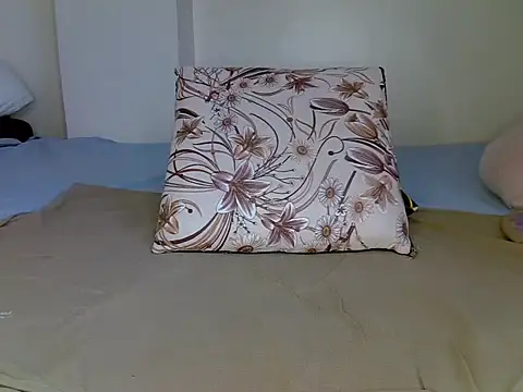 Gigi_pash's cam snapshot