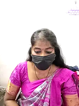 tamil_Sigappu_Roja's cam snapshot