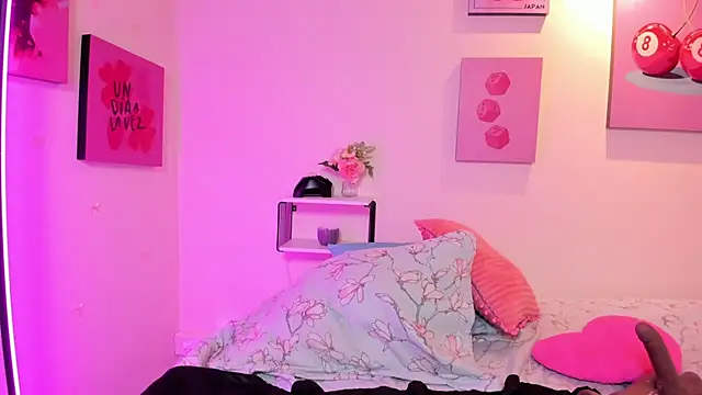 Selene_bennet's cam snapshot