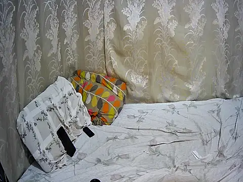 happy_sonia's cam snapshot