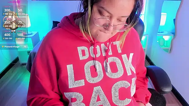 lucky-leah's cam snapshot