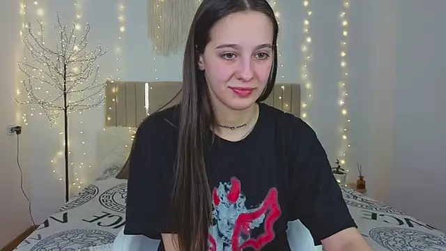 Little_cherryy__'s cam snapshot