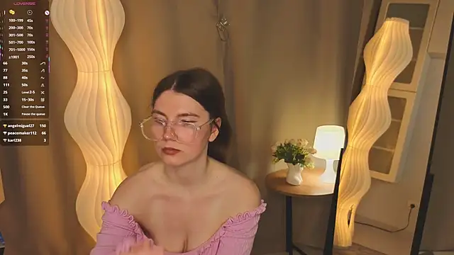 MelitaMoote's cam snapshot