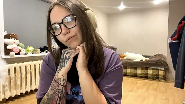 KerriMcbreen's cam snapshot