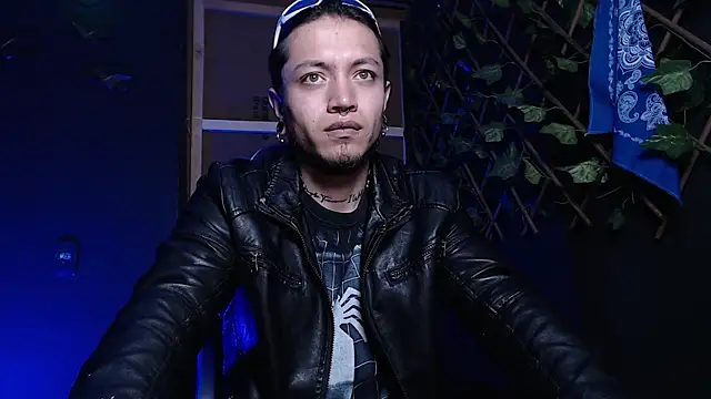 Dicaprioo_'s cam snapshot