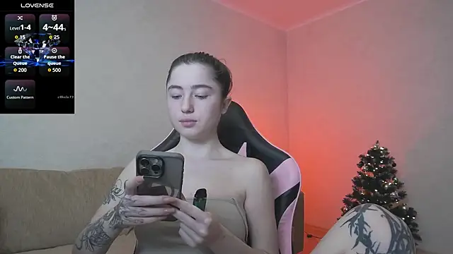 Luxuryalma's cam snapshot