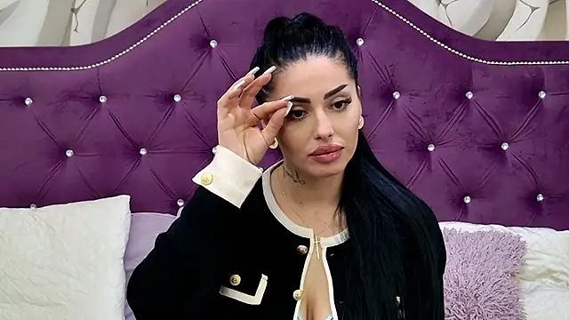 Victoria_Bonie's cam snapshot