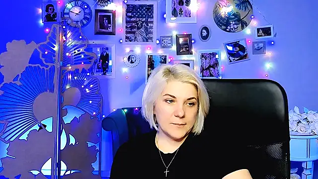 EvaEvals's cam snapshot