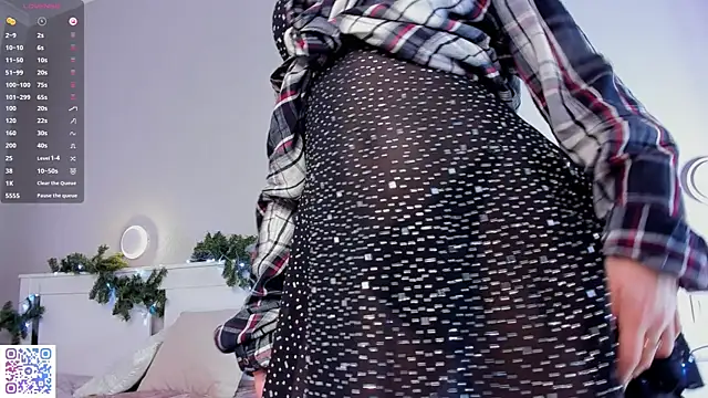 AuroraVice's cam snapshot