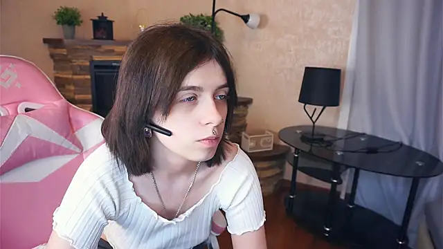 IleanaPishko's cam snapshot