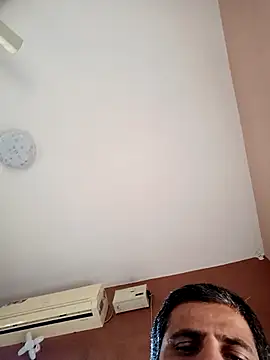 daddy_lip's cam snapshot