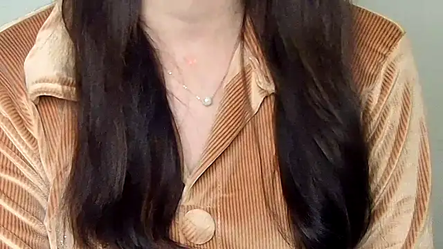 Naina_For_You live sex cam