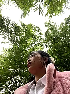 LylyOx9's cam snapshot