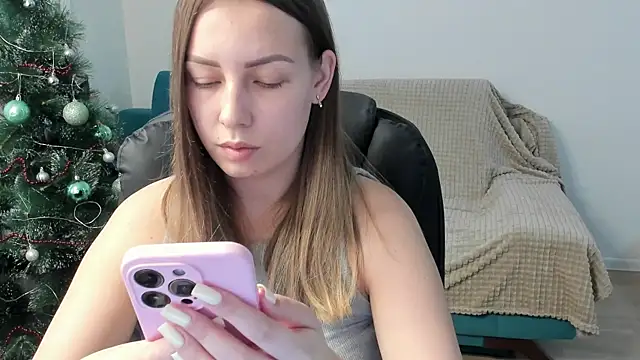 Mia_shy1's cam snapshot