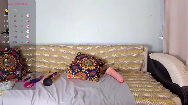 Amalia_Mio's cam snapshot