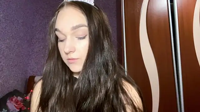 YahairaDuracher's cam snapshot