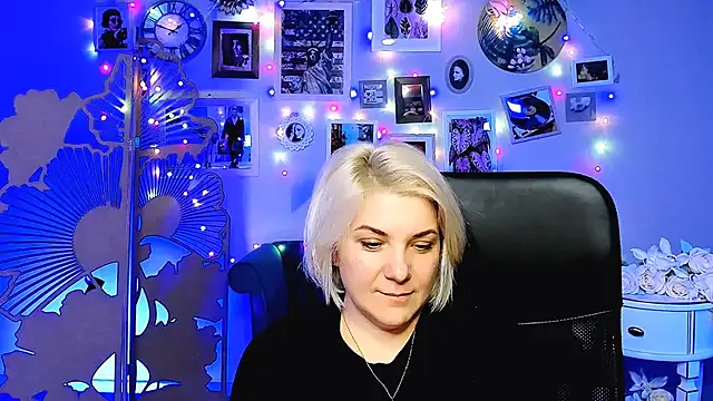 EvaEvals's cam snapshot