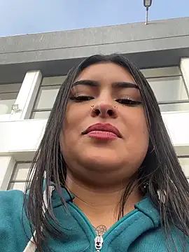 AbrilAw's cam snapshot