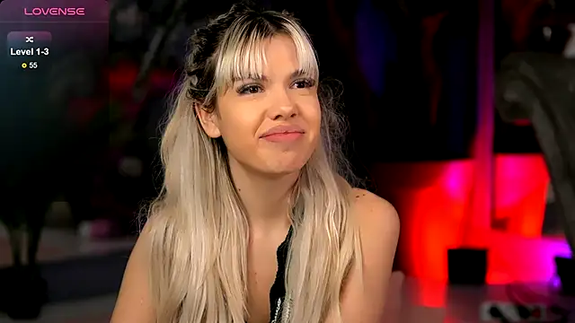 Emily_Voss's cam snapshot