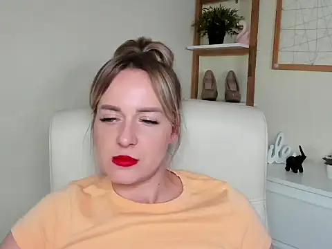 Karenblond's cam snapshot