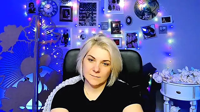 EvaEvals's cam snapshot