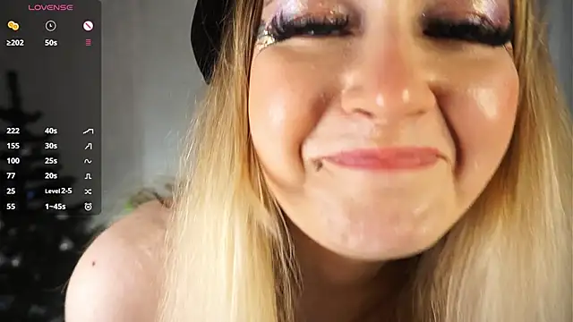 AlessandraPatel's cam snapshot