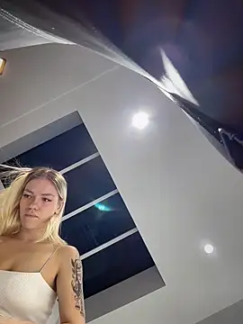 -Sexy_Barbie-'s cam snapshot