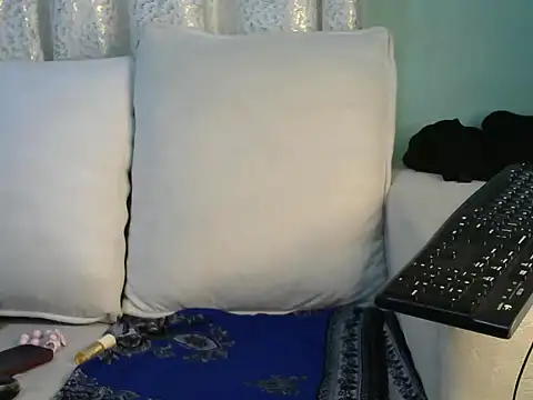 Caryyyl's cam snapshot