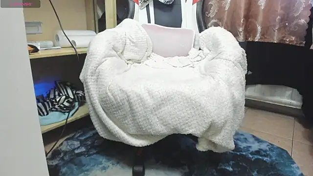 Queen_Sport's cam snapshot